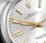 Rolex-124300-silver.jpg