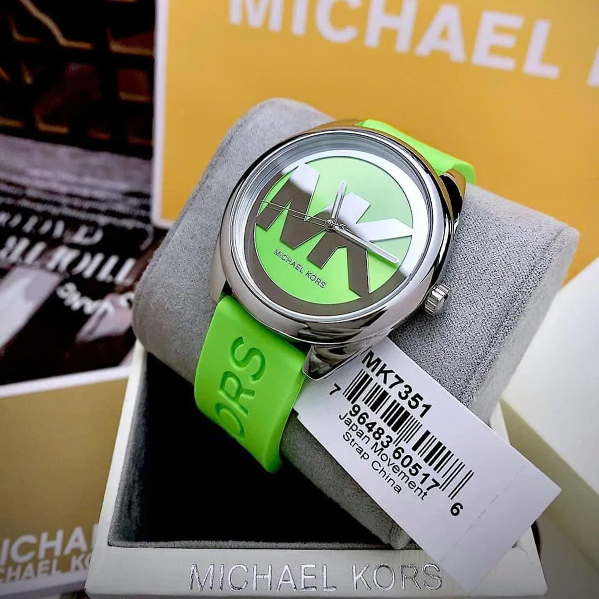 mk7351-michael-kors-watch-women-mk-logo-green-dial-rubber-strap-quartz-battery-analog-three-hand-janelle_8