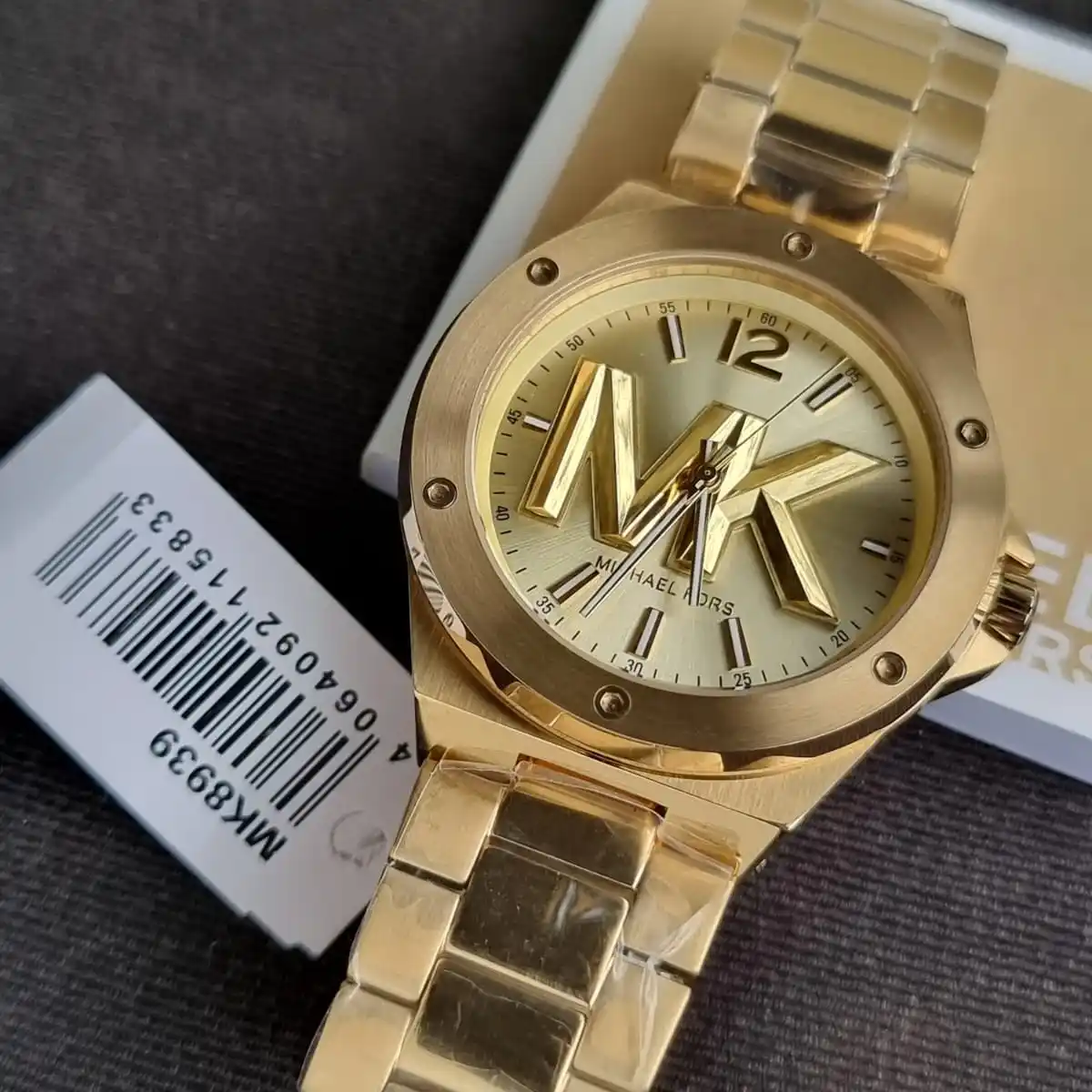 michael-kors-mk8939-watch-men-original-gold-dial-golden-metal-strap-round-battery-mk-logo-egypt_3