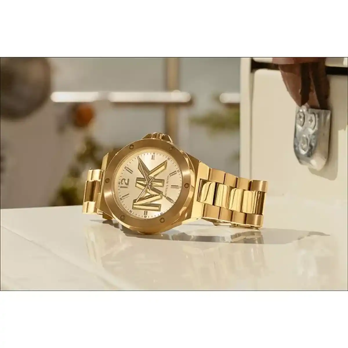 michael-kors-mk8939-watch-men-original-gold-dial-golden-metal-strap-round-battery-mk-logo-egypt_8