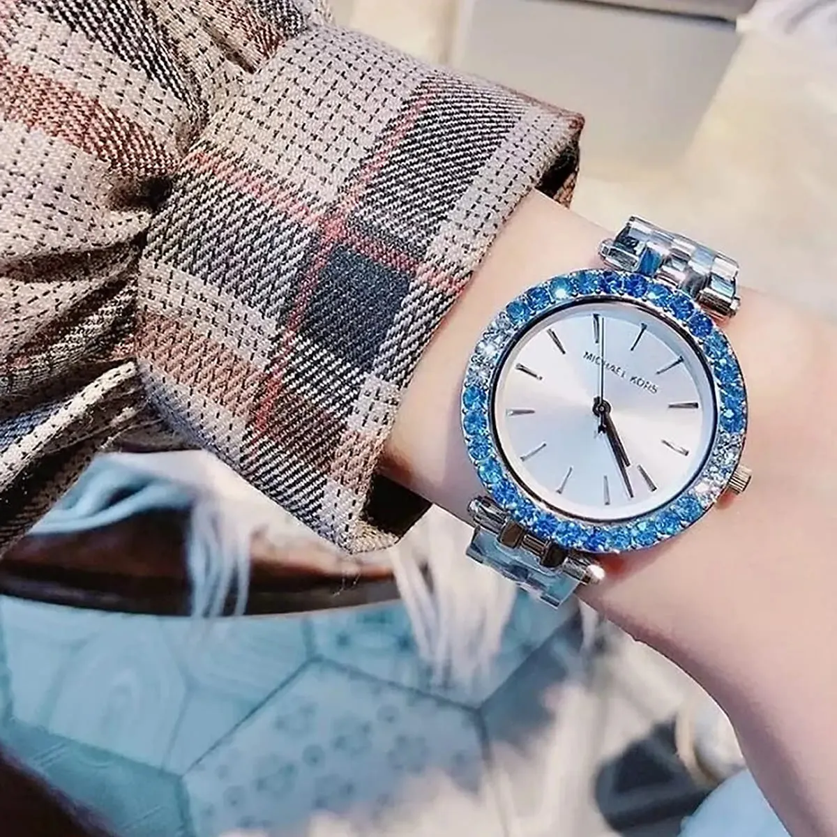 mk4516-michael-kors-watch-women-white-dial-metal-stainless-steel-silver-strap-quartz-battery-analog-three-hand-darci_10