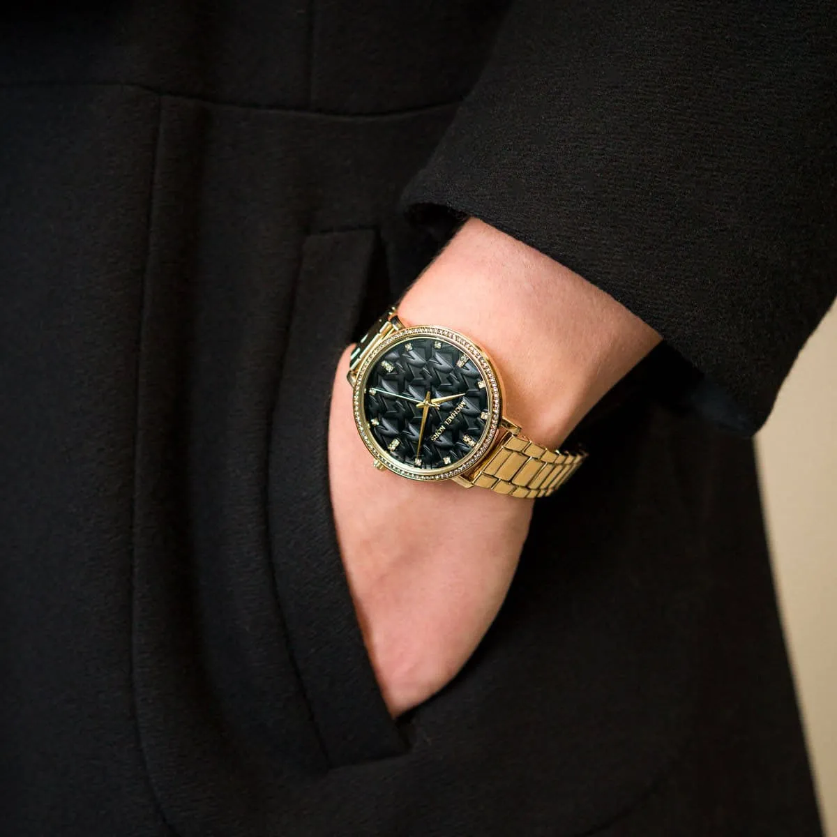 mk4593-michael-kors-watch-women-mk-logo-black-dial-metal-stainless-steel-gold-strap-quartz-battery-analog-three-hand-pyper_13