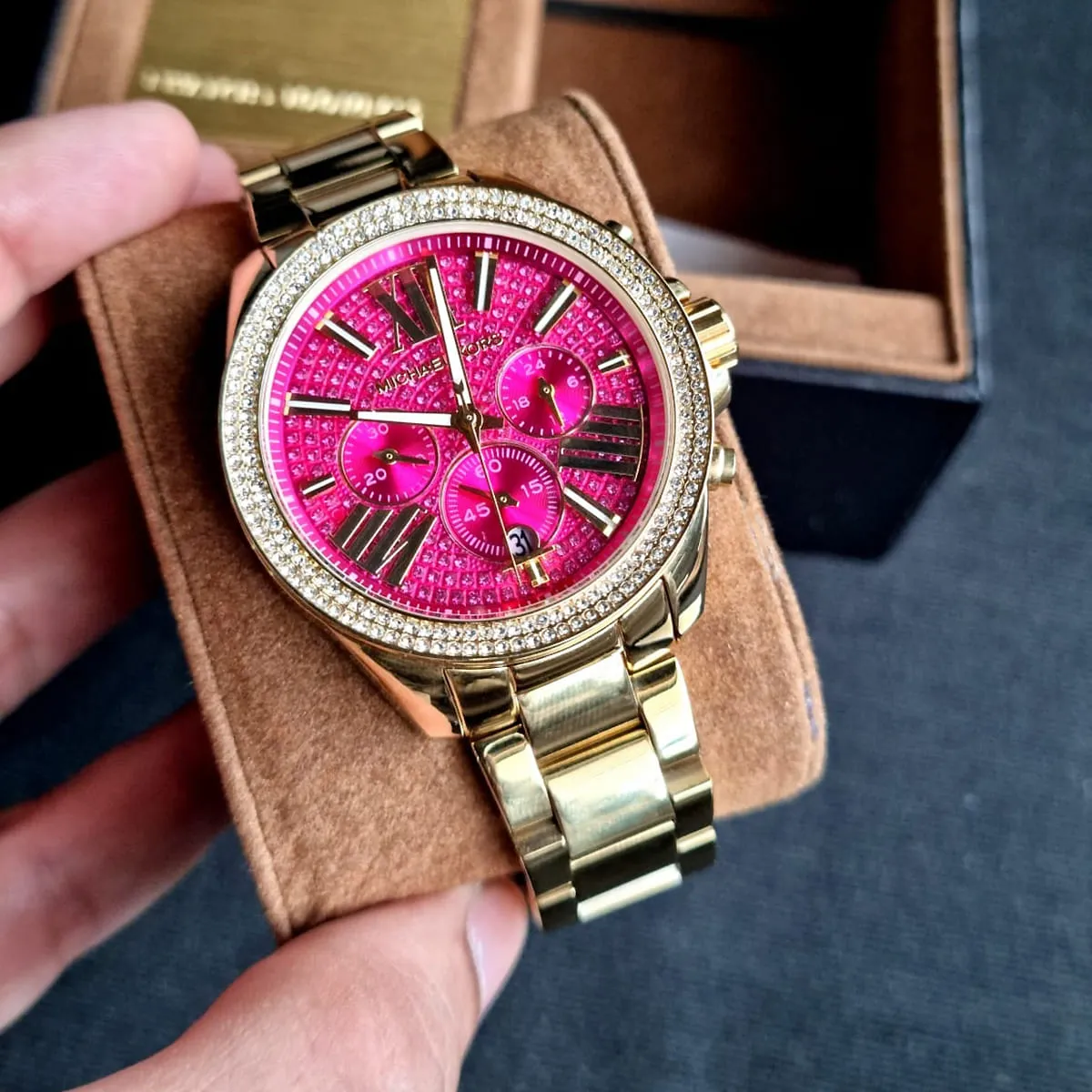 mk6290-michael-kors-watch-women-crystals-pink-dial-metal-stainless-steel-gold-strap-quartz-battery-analog-chronograph-wren_9